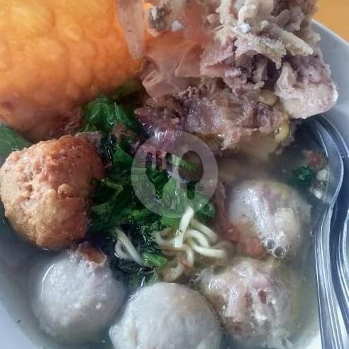 Bakso Urat menu Bakso Urat dan Mie Ayam Arema Malang Kentungan, Manggung Depok Sleman