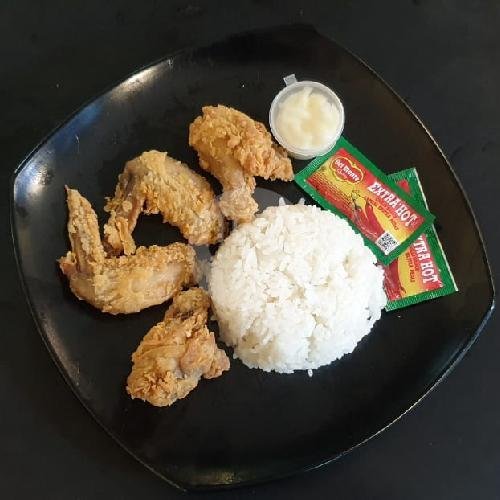 Ayam Goreng Dada Malioboro menu RM Ayam Goreng Dapoer Malioboro, Raden Mas Said