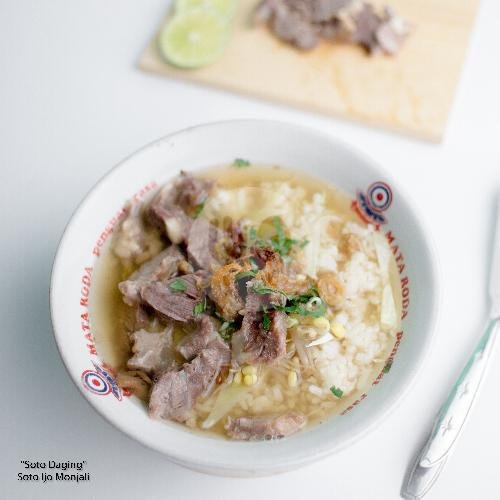 Soto Daging Sapi   ( tanpa nasi  ) menu Soto Ijo Monjali