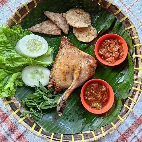 Bebek bakar menu Pecel Lele Selera Special Nasi Uduk, Indraprasta