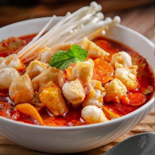 Seblak Siomy menu Seblak Pasta Monjali, Blunyah Gede