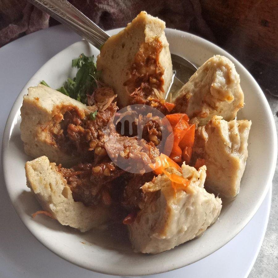 Pop Ice menu Bakso dan Mie Ayam Sari Rasa Pacitan, Gejlik