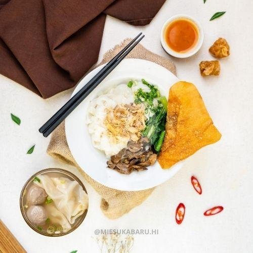 Mie Ayam Jamur + Baso Pangsit menu Mie Ayam Jamur Suka Baru Cab. Senen, Medan Satria
