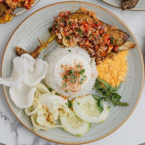 Ayam Goreng Kampung Kremes Sambel Pontianak menu SEGO SAMBEL MBOK JUDES BANYUWANGI