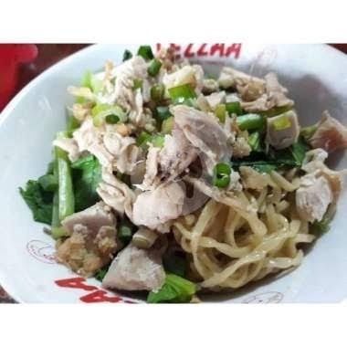 Kwetiau Ayam Kampung Asli menu Bakmi Encim Anggur, Tambora