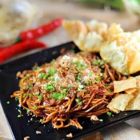 Mie Iblis Manis Level 2 menu MIE HOTLAZA ALA MIE GACOAN, BANYUWANGI KOTA
