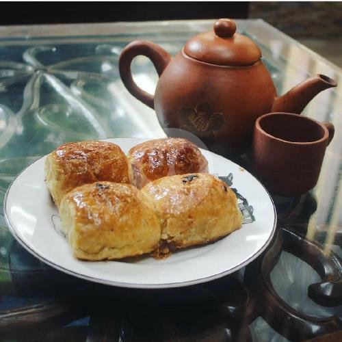 Pisang Bolen Besar Keju menu Pisang Bolen Bengawan Solo, Mawar IV No. 8, Malang