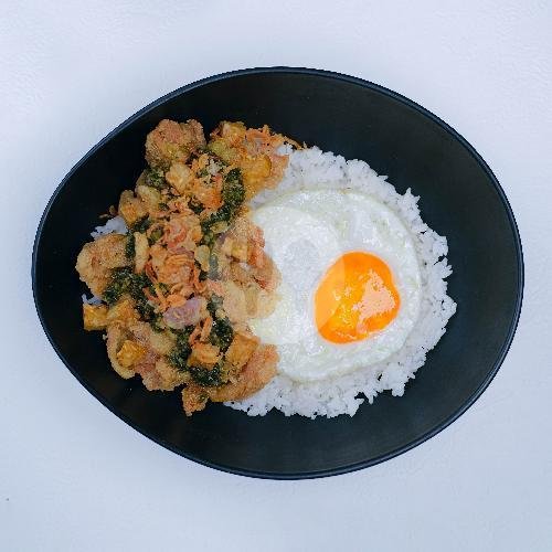 Beef Lombok Ijo menu Ceplok Telor, Babarsari