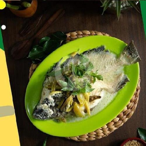 Patin Gule menu Gule Kepala Ikan Mas Agus, Klojen