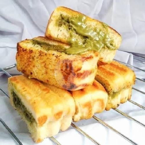 ChocoCrunchy Keju 1/2 Porsi menu Roti Bakar Khas Bandung, Utan Panjang