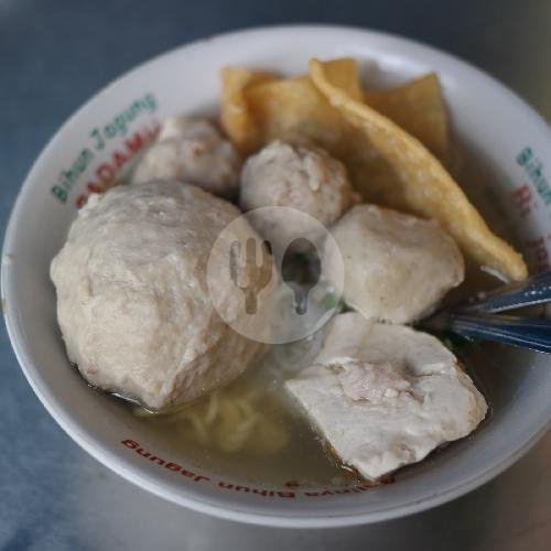 Review Bakso Urat Cak Eka Arema Malang: Kuliner Otentik Jawa Timur yang Menggugah Selera