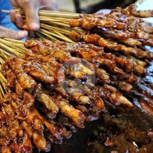 10 Sate Ayam + Lontong Kerupuk Aci Dan Teh Pucuk menu Sate Madura Cendana, Cibeunying