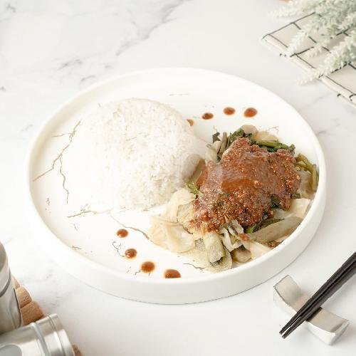 Ayam Fillet Krispy Komplit menu Pawon Mbak Yuli, Hegarmanah