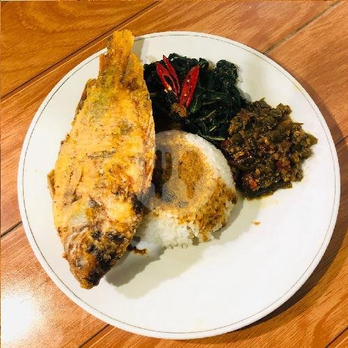 Nasi Belanak menu RM Padang New Pojok Salero, Kusumawardani