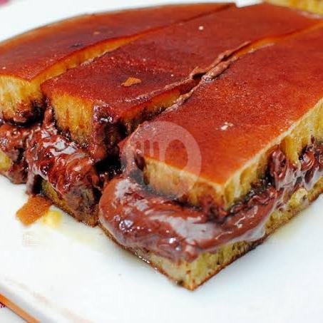 Martabak Chocolate Crunchy + Keju menu Martabak Bandung 96 Prasetiyo, Kebayoran Lama