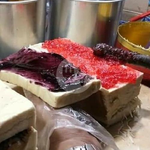 Review Roti Bakar Halteu di Garuda: Pengalaman Makan yang Memuaskan di Bandung