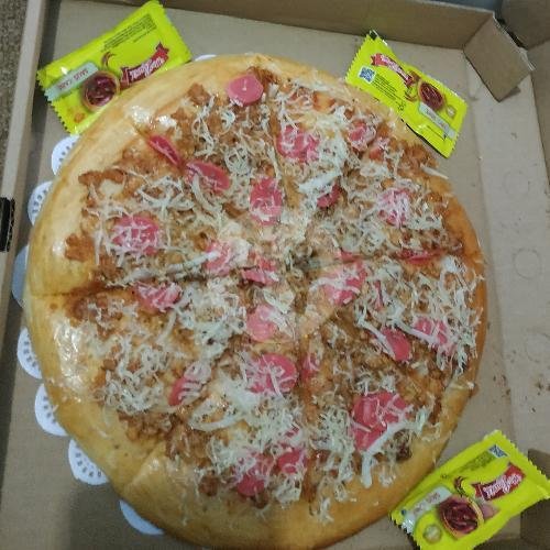 D20 AYAM / COKLAT KEJU CEDDAR menu Pizza Hotz, Kediri