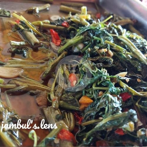 Nasi Rames Telor Opor menu Warung Prasmanan OMAH LAWAS, Ahmad Yani