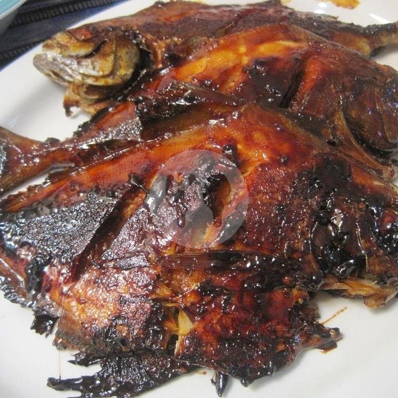 Lele Goreng menu Pecel Lele Cak Topik, Sirsak