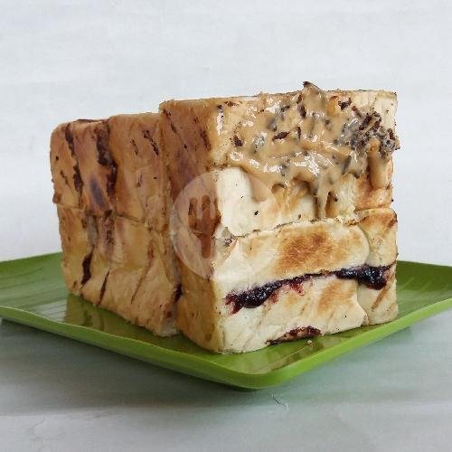 Roti Bumbu 2 (Bisa dikukus, tulis di kolom catatan) menu Roti Bakar Arang 88, Sukaati