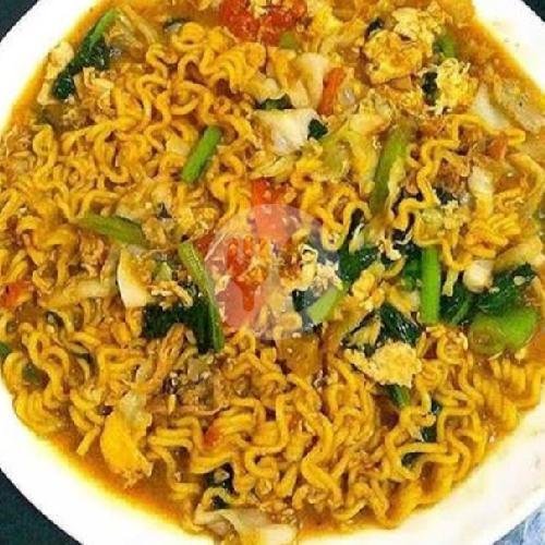 Mie Goreng Bakso+Sosis menu Nasi Goreng Mas Aldi, Sebrang Toko Sinar Gemilang