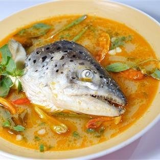 Kepala Salmon Gulai/Sop menu Gulai Kepala Ikan Pak Untung, Singosari