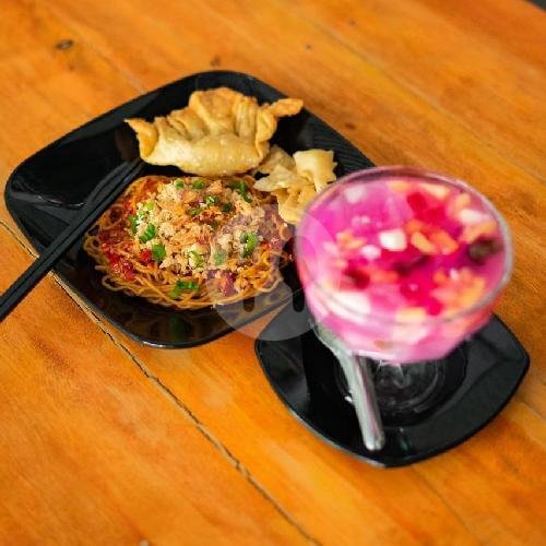 MIE REMEN PEDAS + ES BUAH menu MIE REMEN, Sragi, Tegalontar
