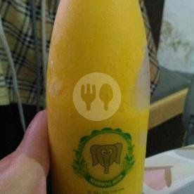 Jambu menu Dumboo Juice, Kejuron