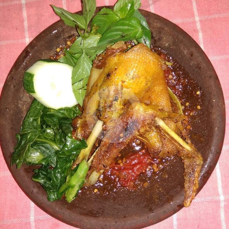 Nasi Paru menu Spesial Penyetan Sambal Tempong, Sentra Kuliner Sriwijaya