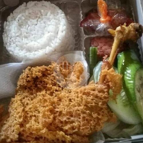 es kacang hijau kupas (tanpa kulit) menu Warung Bu Har, Glagah