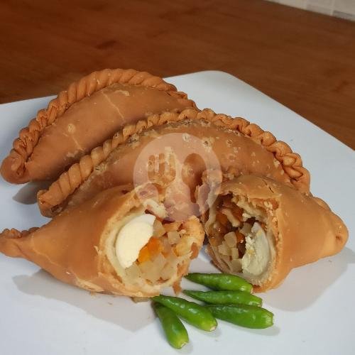 Review Toko Kue NamSen: Surga Kuliner di Pasar Inpres Jelambar