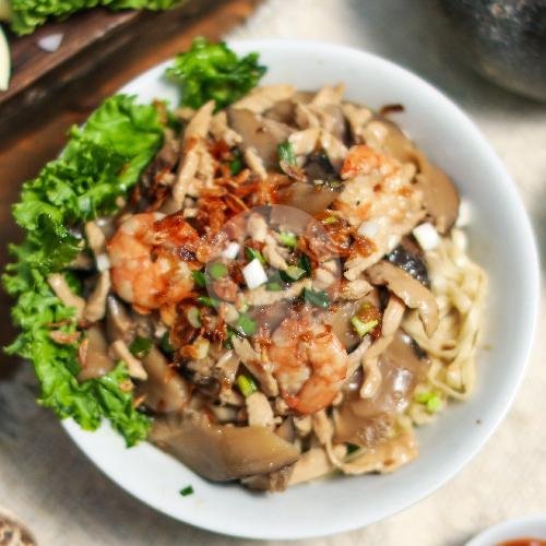 Bakwan Jamur menu Depot Pangsit Mie dan Lemper Ayam Special 168, Walikota Mustajab