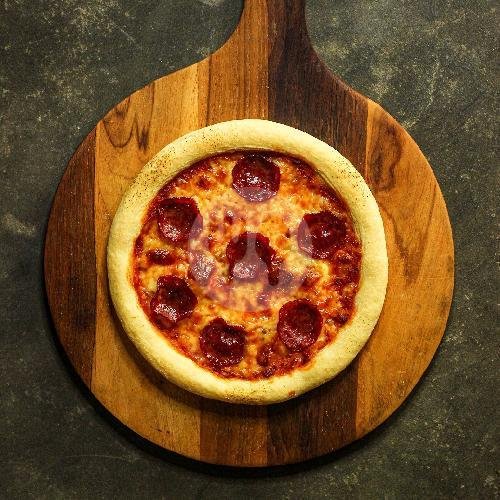 Pizza Family menu OMNIVORO PIZZA CIAMIS, Jl Ir. H. Juanda 140, Ciamis