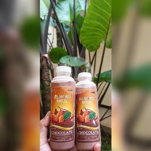 Almond Milk Vanilla 250 ml menu Omah Jajan Jakarta, Persahabatan