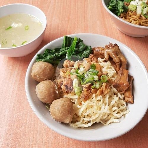 Mie Ceker Rica-Rica Baso menu Mie Ceker Bandung, Tebet Dalam