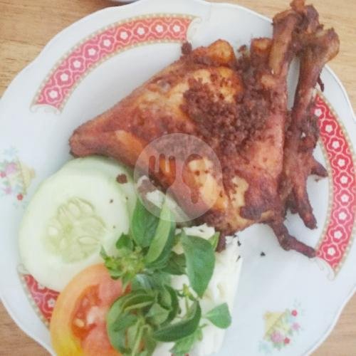 Nasi + Ayam Goreng Bumbu Bu Ranti - Paha menu Ayam Goreng Bu Ranti Jogja, Banguntapan