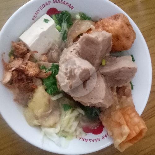 Bakso Jumbo menu Bakso Boom Bangil, Apel
