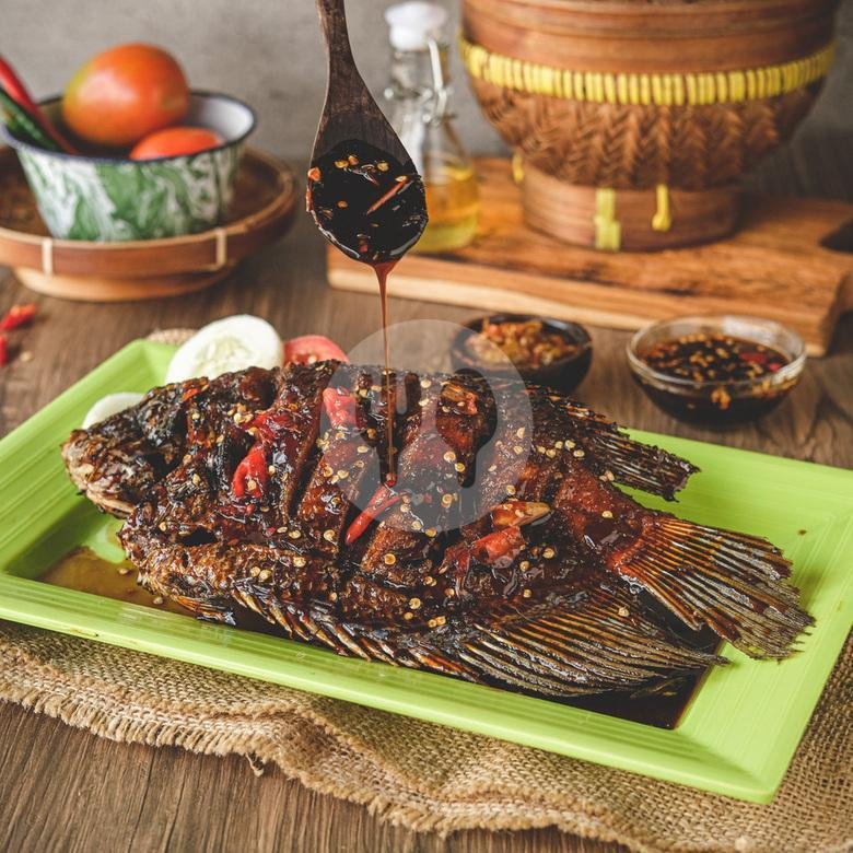 Nila Goreng + Sambel Terasi menu Lombok Idjo - Laksda Adisucipto - Ayam Goreng Spesial Lombok Ijo