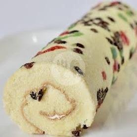 Bolu Gulung Cherry menu Super Bread, Ulak Karang