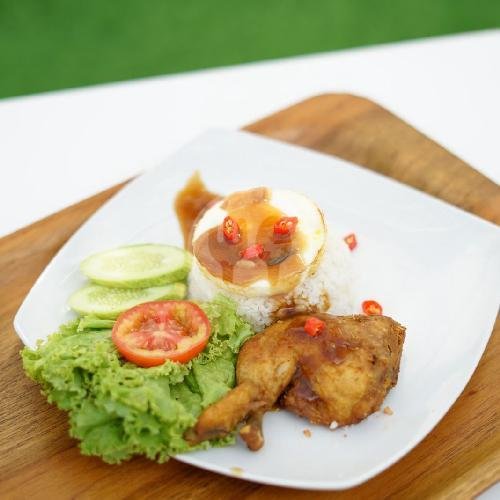 Nasi Ayam Menza Komplit menu Menza Barber Dan Coffee, Padang Timur