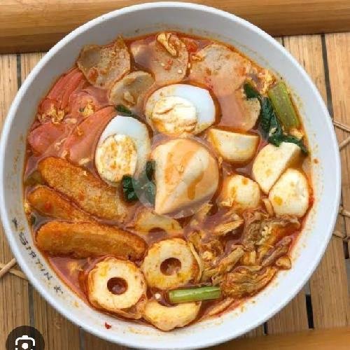 Seblak Baso Ikan , Mie , Sosis menu Hottang Dahar, Godean