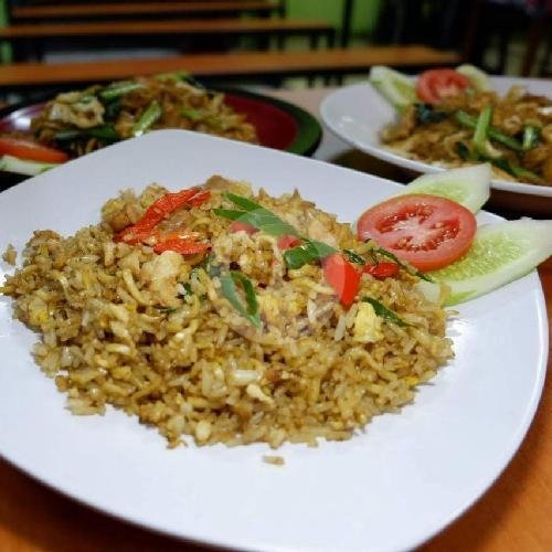 Nasi Goreng Sosis menu Nasi Gila 92, Bintara 8