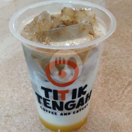 Aren Coffee Latte menu Titik Tengah Coffee & Eatery, Kedungsari