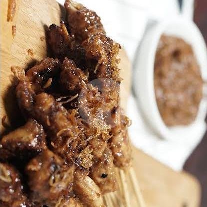 Review Warung Sate Buk Rosma: Sate Lezat di Gresik yang Bikin Lidah Bergoyang