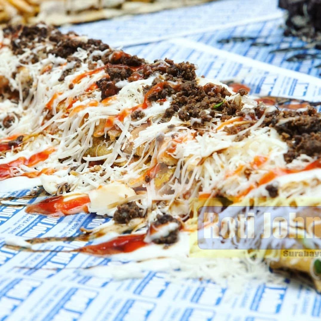 Mini Monster John menu Roti John Surabaya, Taman