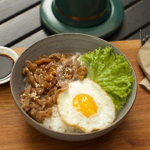 Favorite Set menu Wong Art, Puri Anjasmoro
