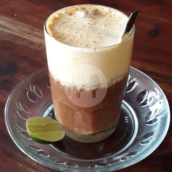 Ketupat Pical + Telur menu Ketupat Sayur Al-Qhodwah Uni Ul, Kaliurang