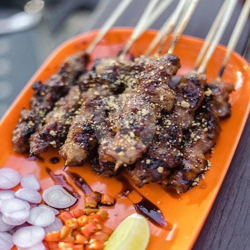 Sate Babi Tanpa Lemak menu Pigmalion Sate Babi, Loop Graha Festival