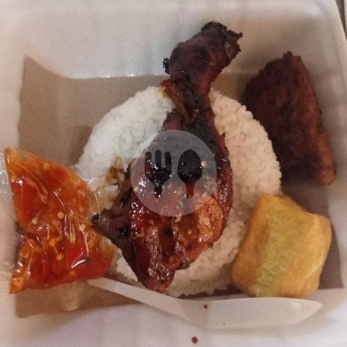 Review Kantin Dimas Sukabirus: Tempat Makan Cozy dengan Menu Juara di Bandung