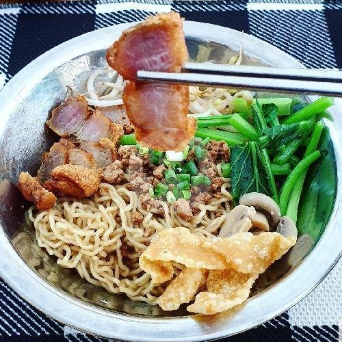 Bakmi Goreng menu Bakmie FU, Gambir